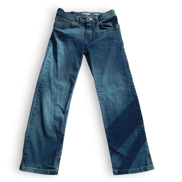 Wrangler Other - Wrangler Classic Straight Stretch Jeans Boys 8 Regular Medium Wash